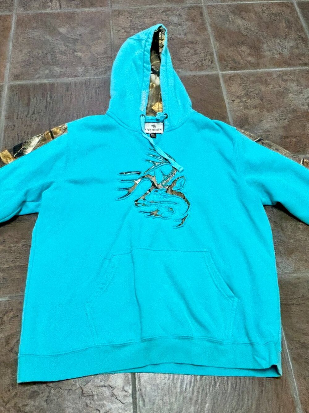 ~~Legendary Whitetails Aqua Camo Outfitter Hoodie Hiking Women's XXL